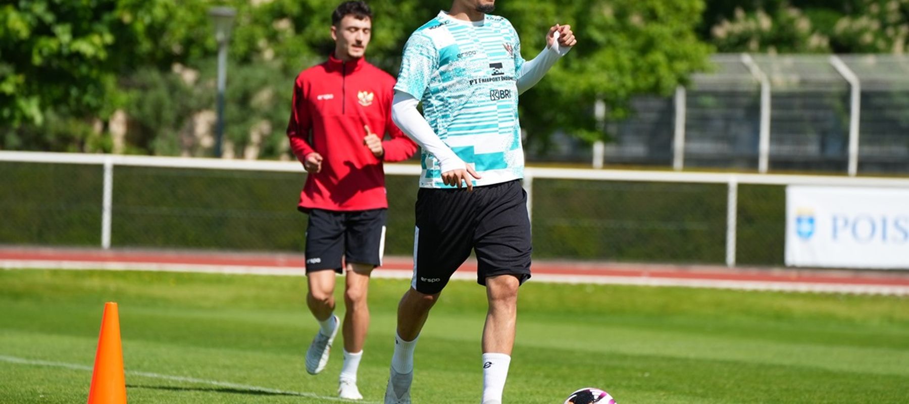 Timnas Indonesia U-23 terus mematangkan persiapannya di Paris, Prancis jelang laga playoff melawan G