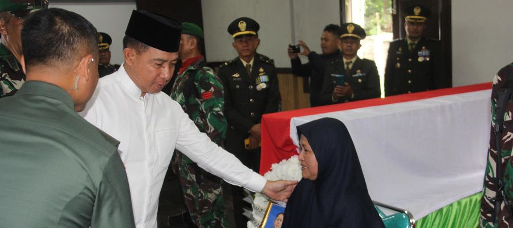 Panglima TNI Hadiri Upacara Pelepasan Jenazah Prajurit