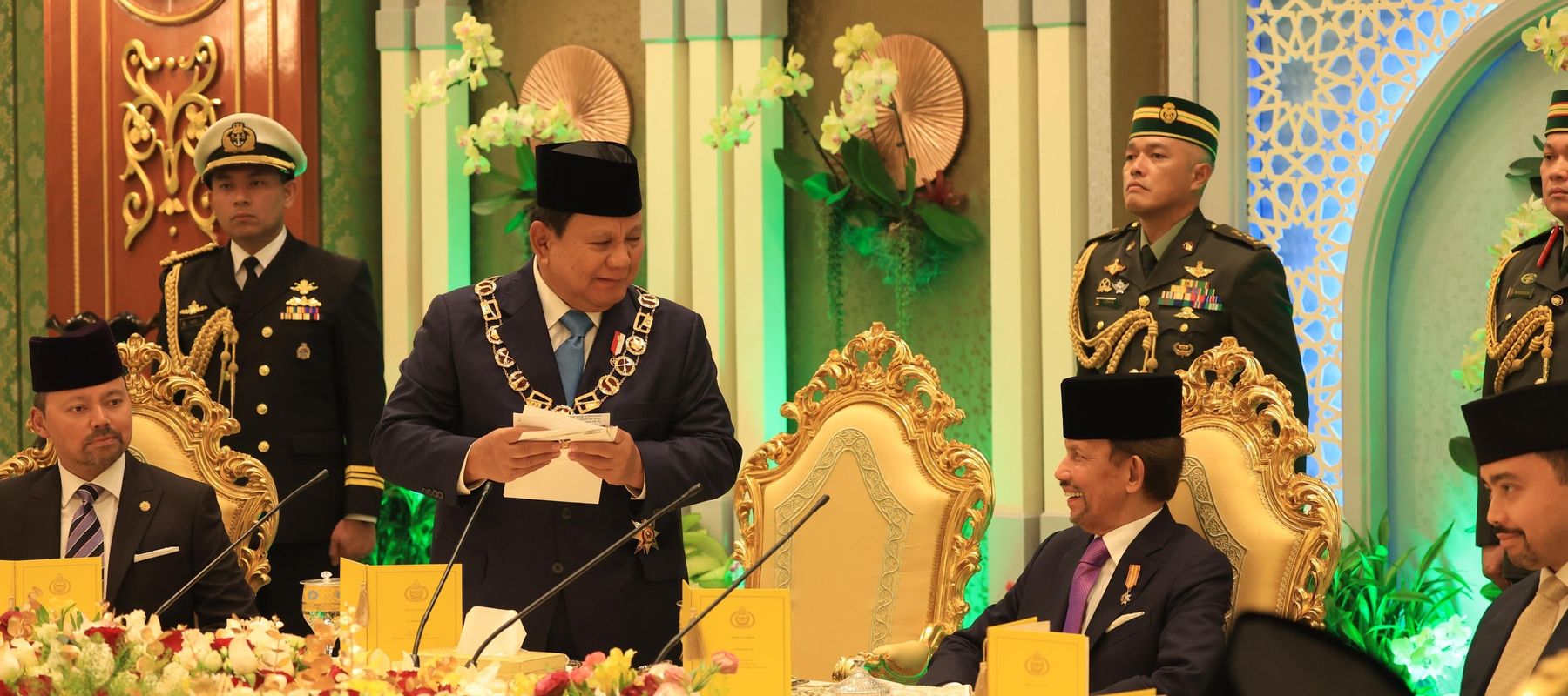 Presiden RI Prabowo Subianto melakukan kunjungan kerja ke Brunei Darussalam. 