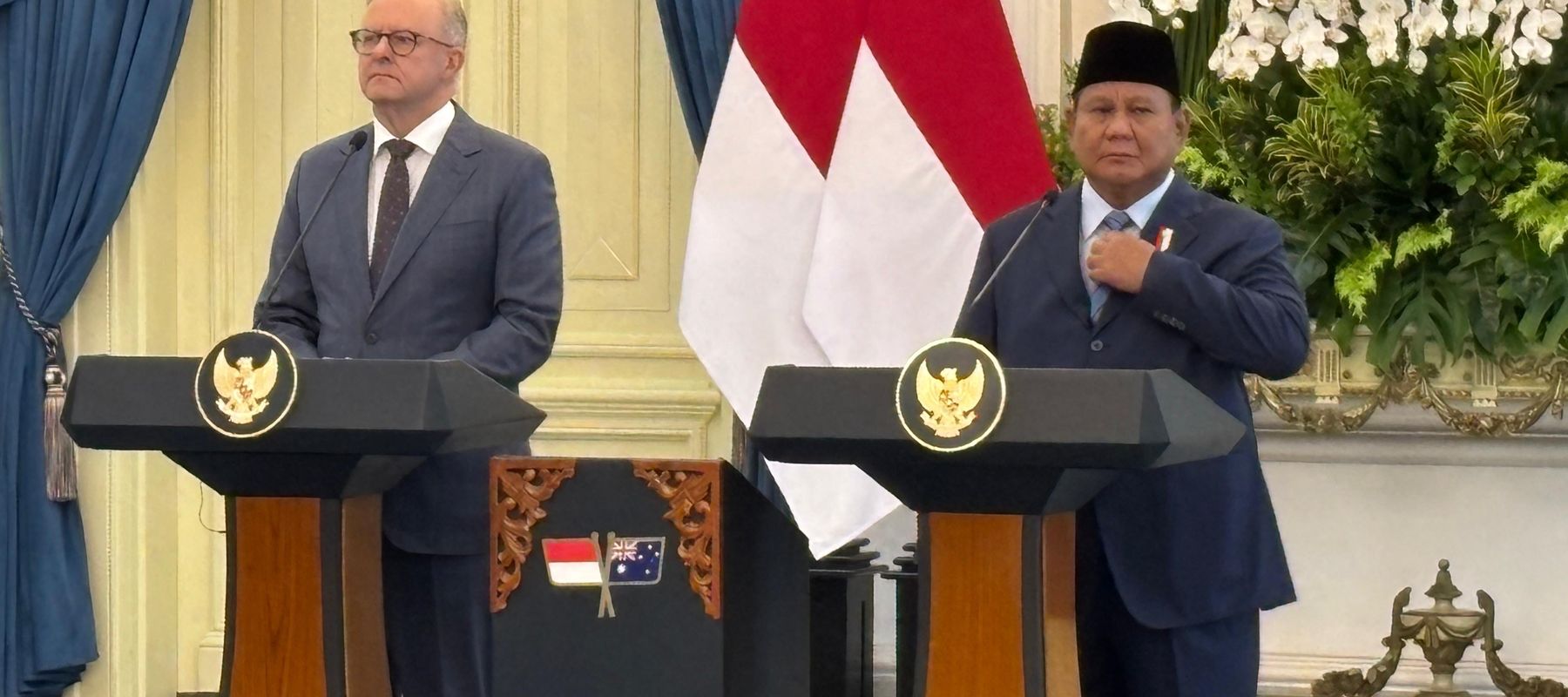 Presiden Republik Indonesia, Prabowo Subianto melakukan pertemuan bilateral bersama Perdana Menteri Australia, Anthony Albanese