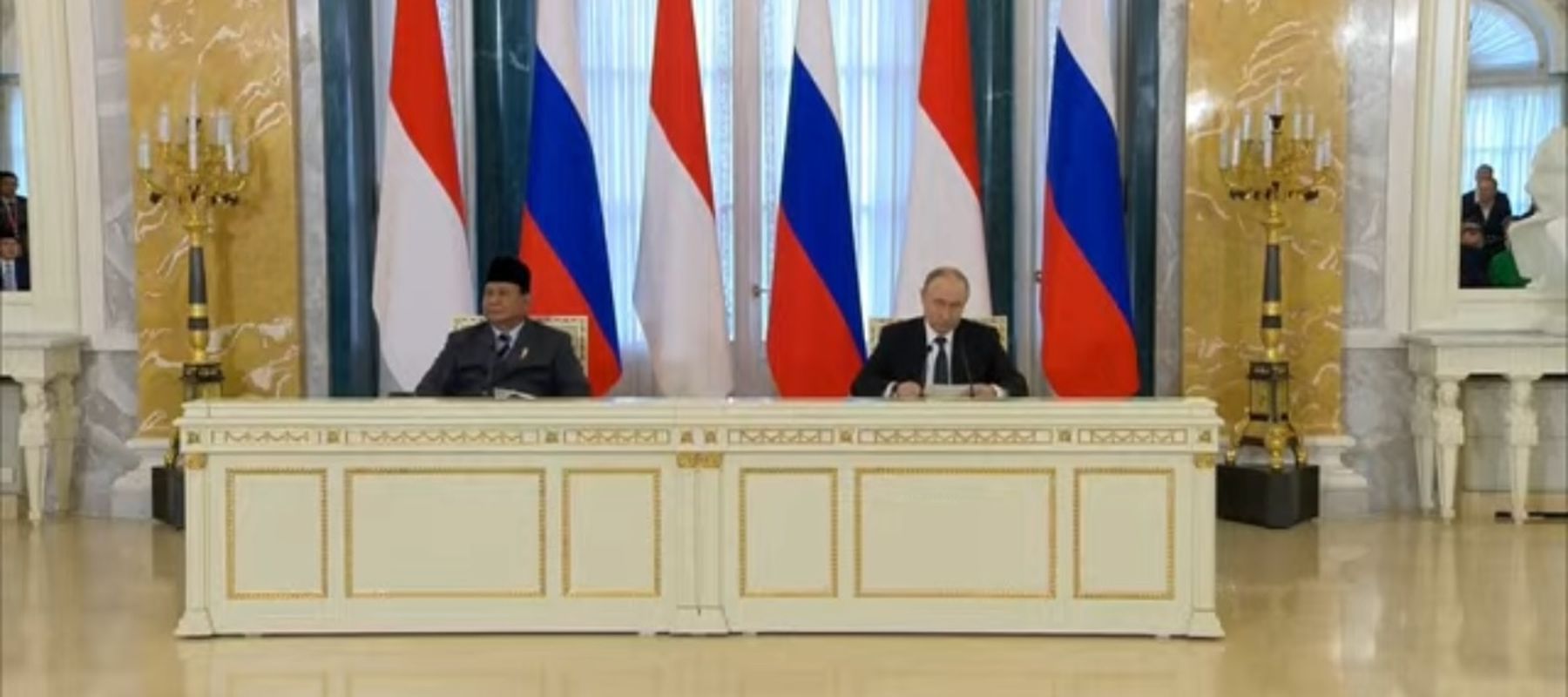 Prabowo Subianto dan Vladimir Putin
