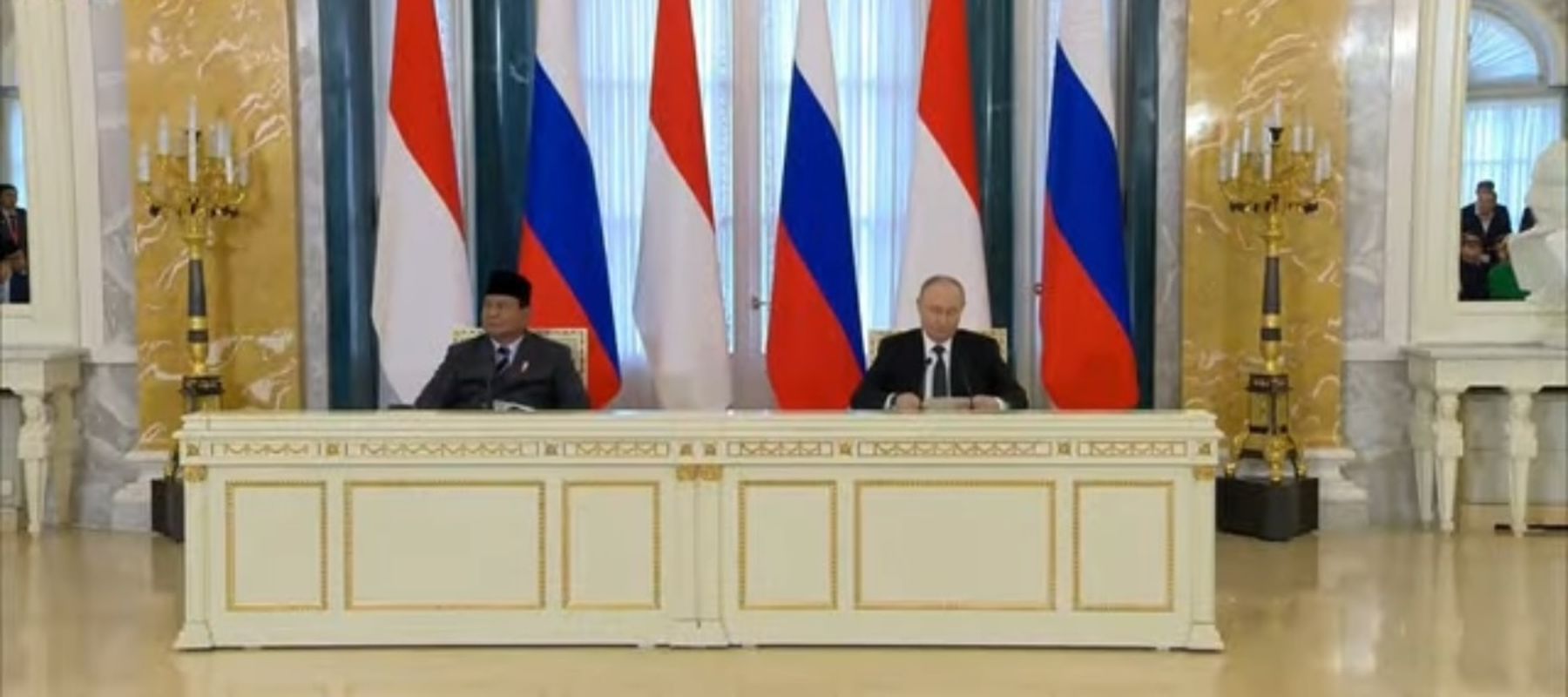 Prabowo Subianto dan Vladimir Putin
