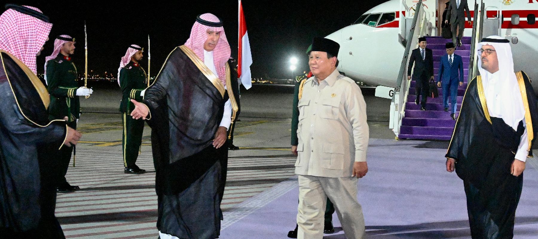 Tiba di Jeddah, Presiden Prabowo akan Bertemu Putra Mahkota/Perdana Menteri Arab Saudi