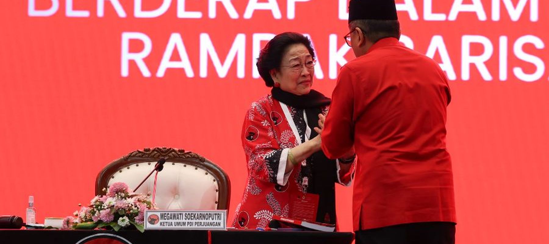 Ketua Umum PDI Perjuangan, Megawati Soekarnoputri dan Sekretaris Jenderal PDIP Hasto Kristiyanto.