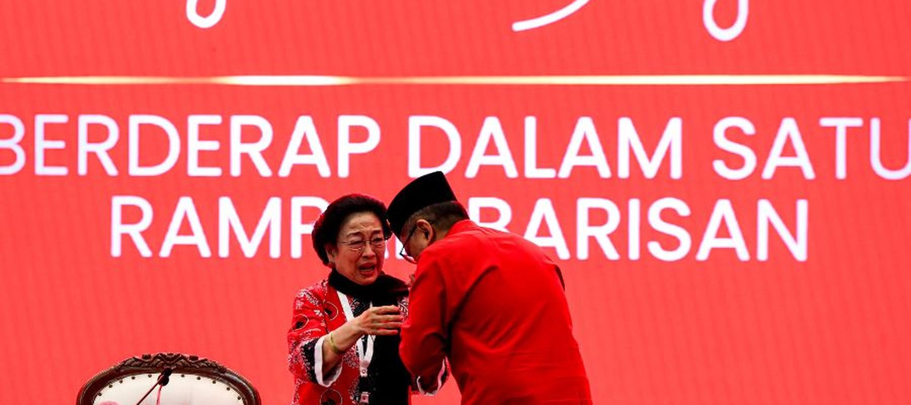 Ketua Umum PDI Perjuangan, Megawati Soekarnoputri dan Sekretaris Jenderal PDIP Hasto Kristiyanto.