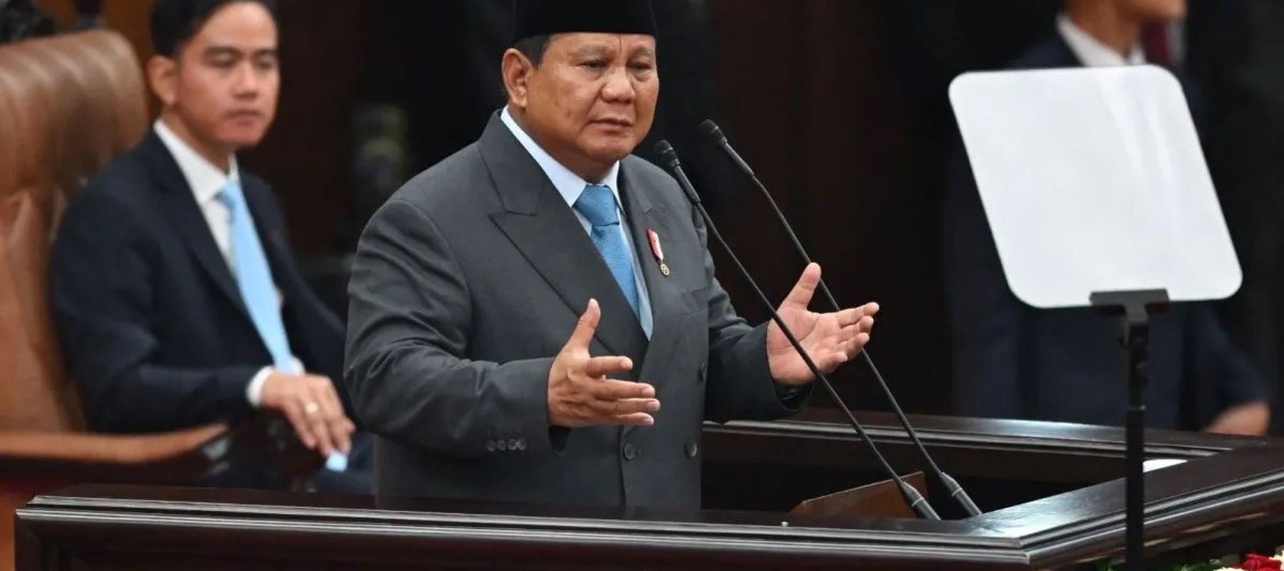 Presiden Prabowo Subianto menyampaikan pidato dalam Sidang Tahunan MPR RI dan Sidang Bersama DPR-DPD RI Tahun 2025 di Gedung Nusantara, Kompleks Parlemen, Jakarta, Jumat, 15 Agustus 2025.