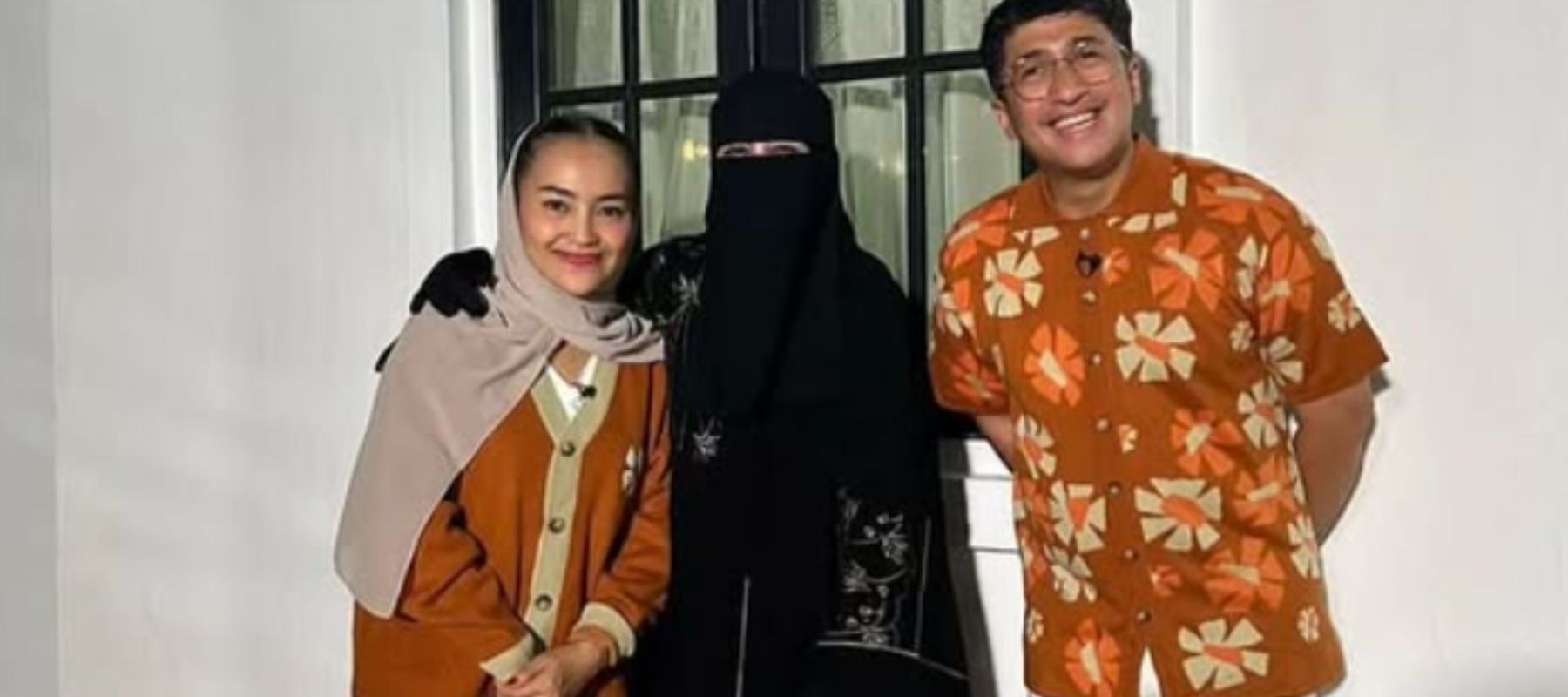 Umi Pipik bersama Mpok Alpa dan Irfan Hakim