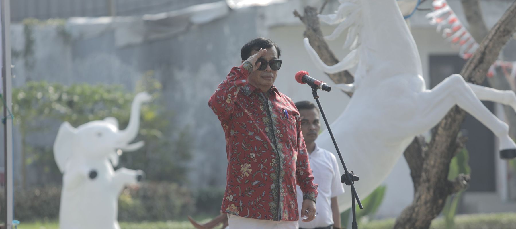  Presiden Komisaris NT Corp, Nurdin Tampubolon