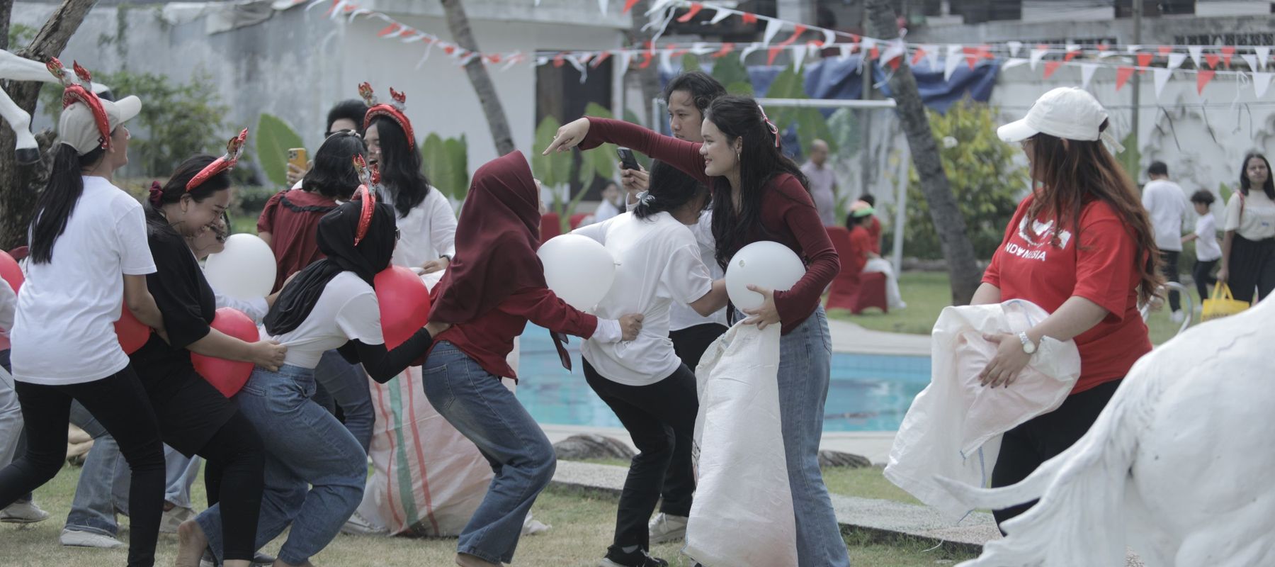 Keluarga Besar NT Corp Gelar Upacara dan Lomba Agustusan HUT ke-80 RI
