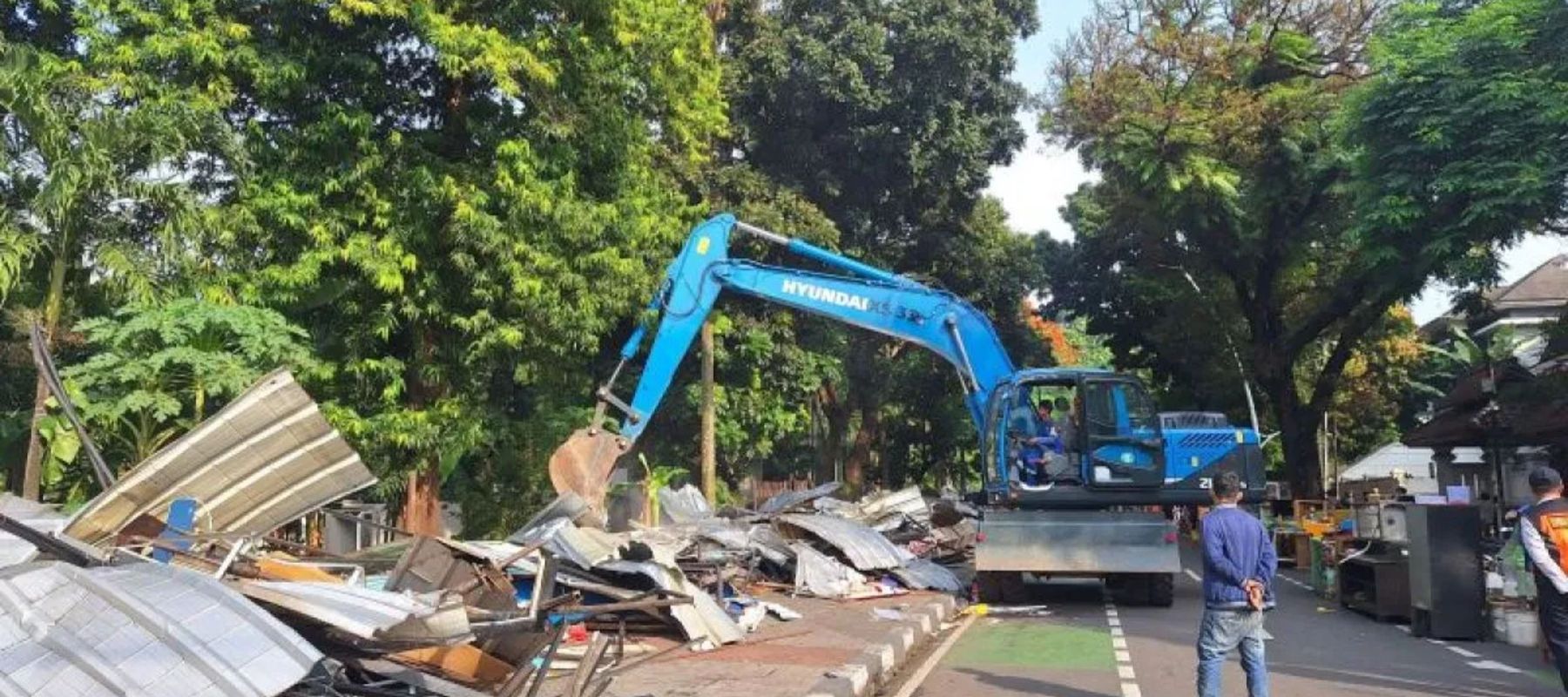 Penertiban Pedagang di Jalan Barito