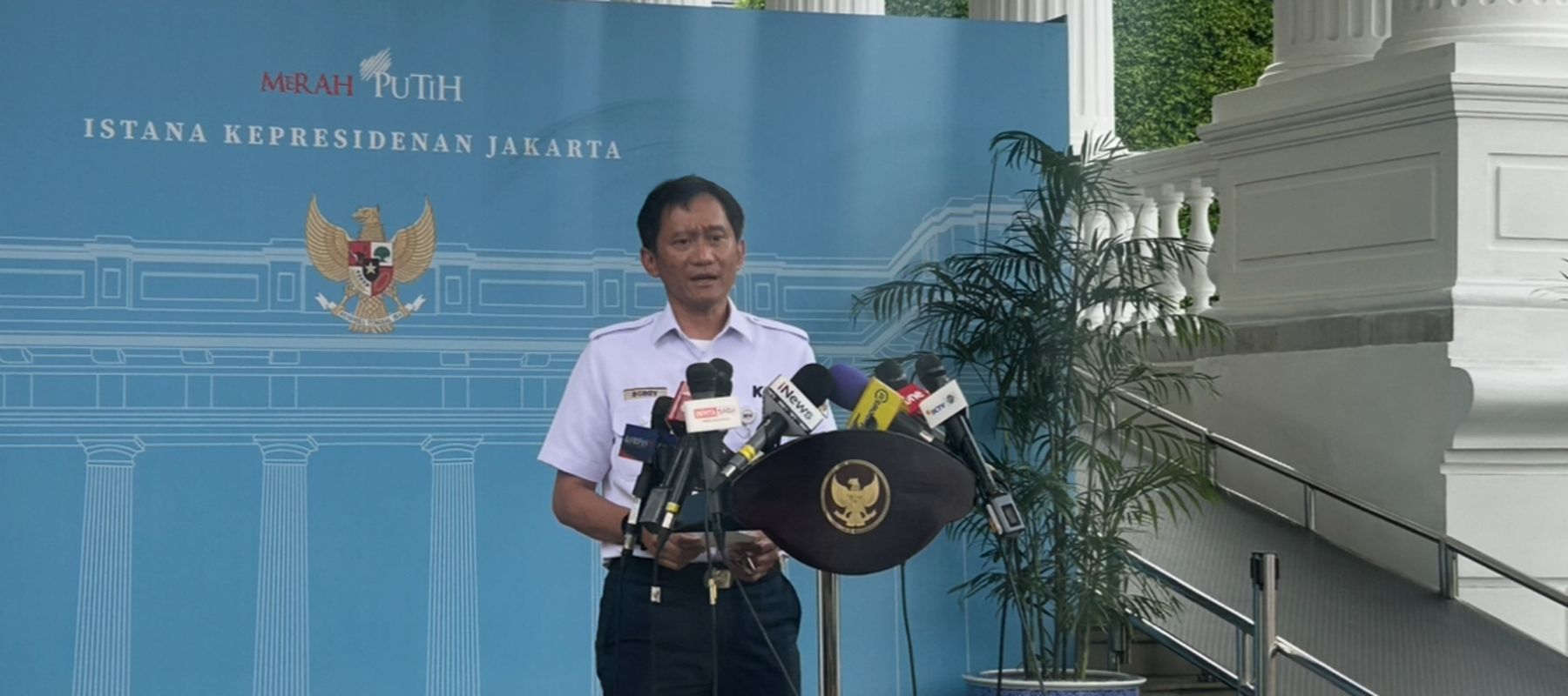 Direktur Utama PT Kereta Api Indonesia (Persero) Bobby Rasyidin 