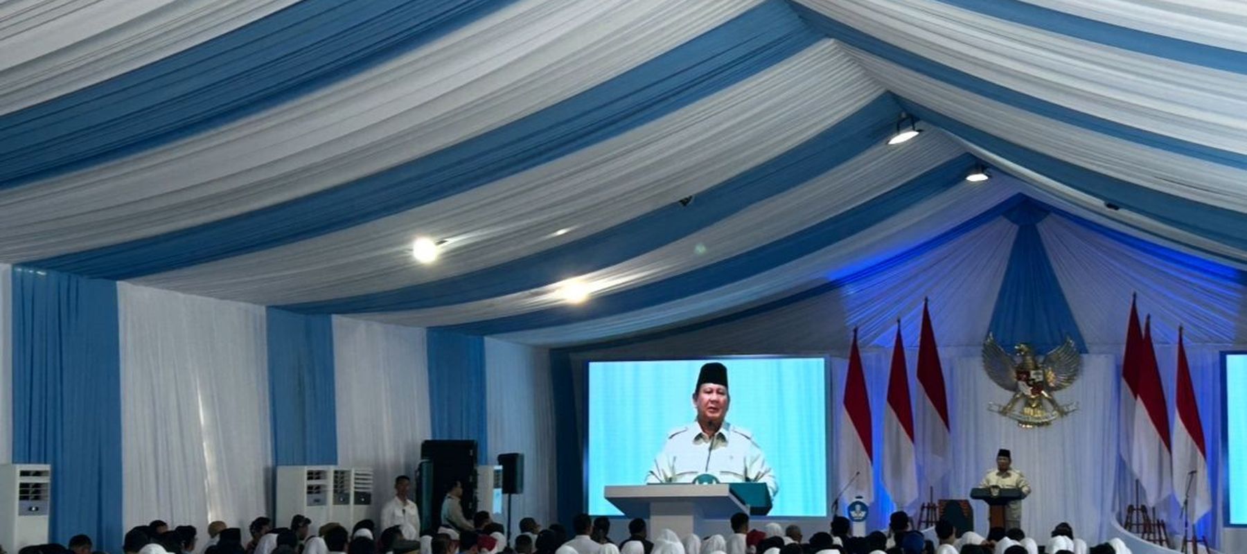 Presiden Prabowo Subianto di SMPN 4 Kota  Bekasi