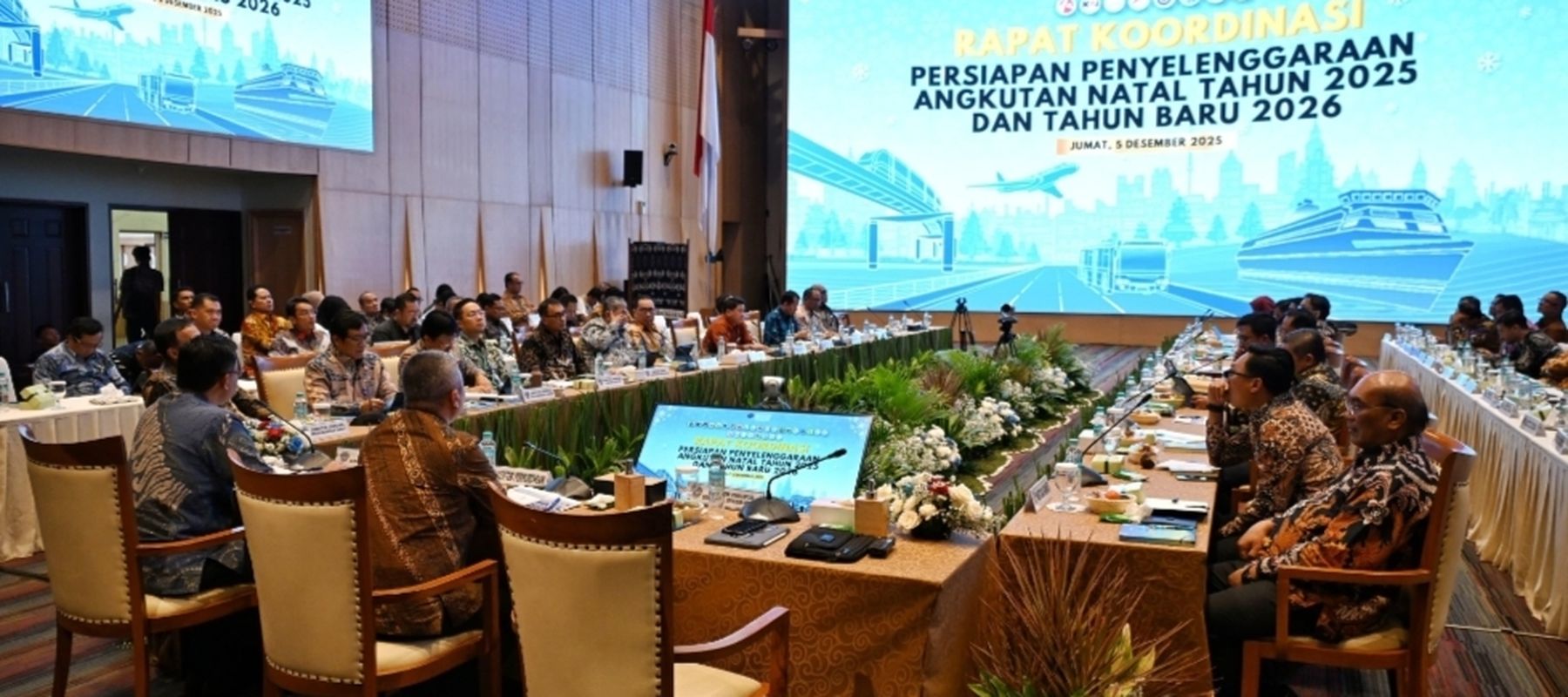 Menteri Perhubungan bahas persiapan penyelenggaraan angkutan Nataru 2025/2026