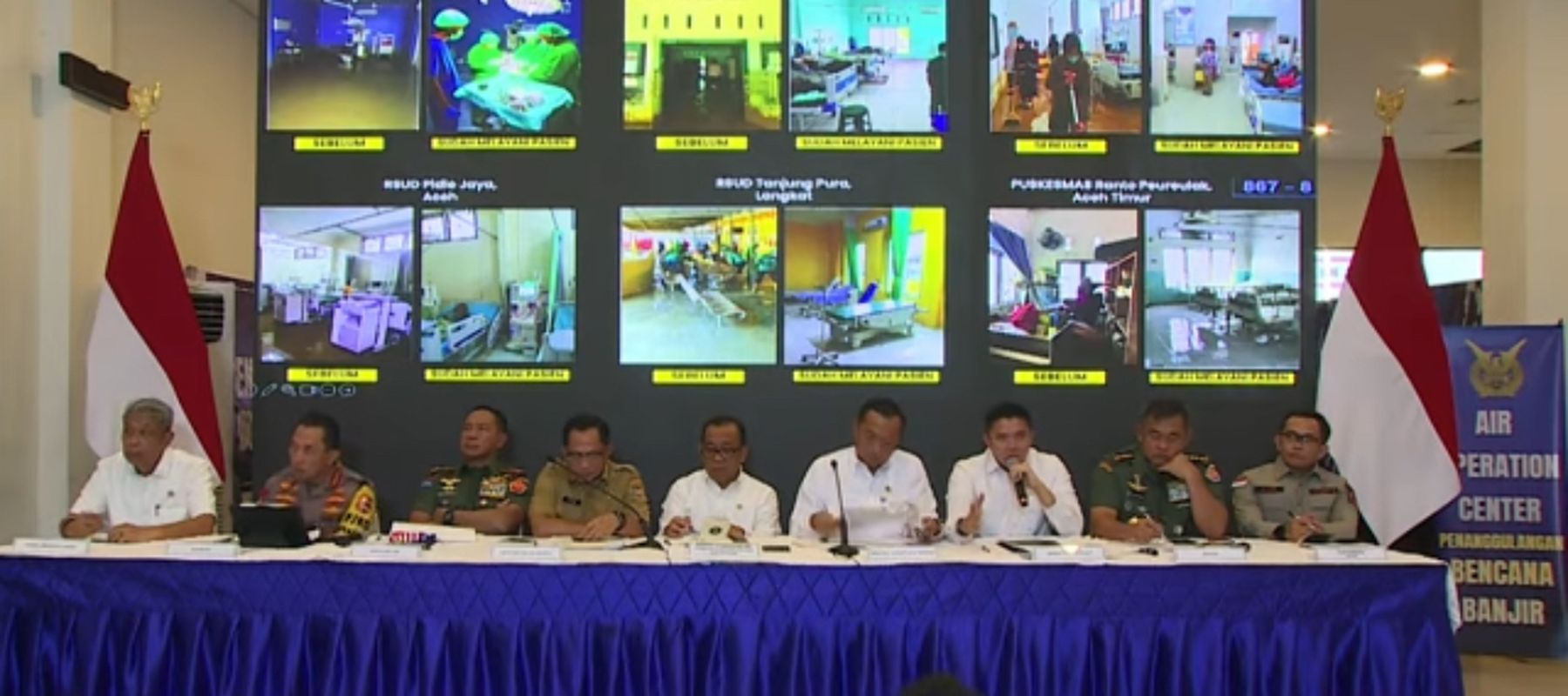 Konferensi Pers Pemulihan dan Rencana Strategis Pasca  Bencana Sumatera Jelang Akhir Tahun di Posko Terpadu Lanud Halim Perdanakusuma, Jakarta