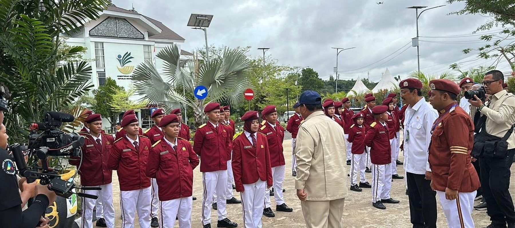 Prabowo Resmikan 166 Sekolah Rakyat di BBPPKS Banjarbaru Secara Hybrid