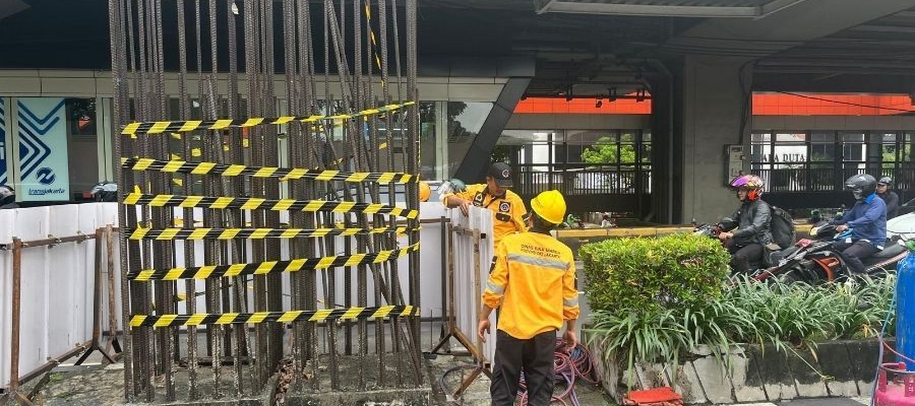 Pembongkaran tiang monorel mangkrak di Rasuna Said Jaksel