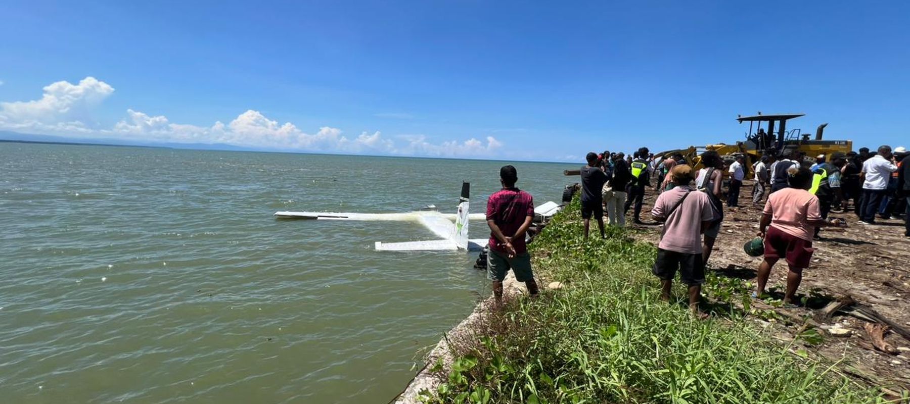 Pesawat Smart Air PK-SNS Jatuh di Perairan Pantai Nabire Barat