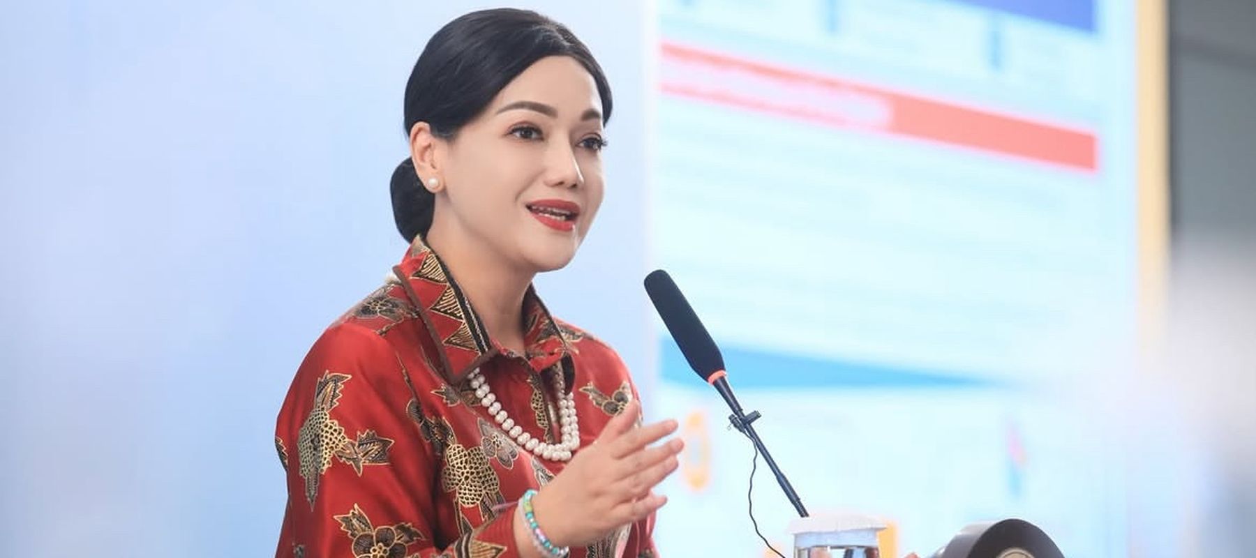 Profil Friderica Widyasari Dewi