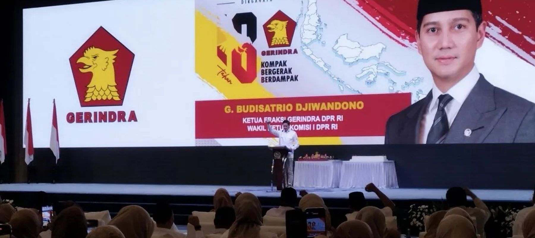Ketua Fraksi Partai Gerindra DPR RI Budisatrio Djiwandono saat berpidato di acara HUT Ke-18 Partai Gerindra di kompleks parlemen, Jakarta, Jumat, 6 Februari 2026. ANTARA/Bagus Ahmad Rizaldi