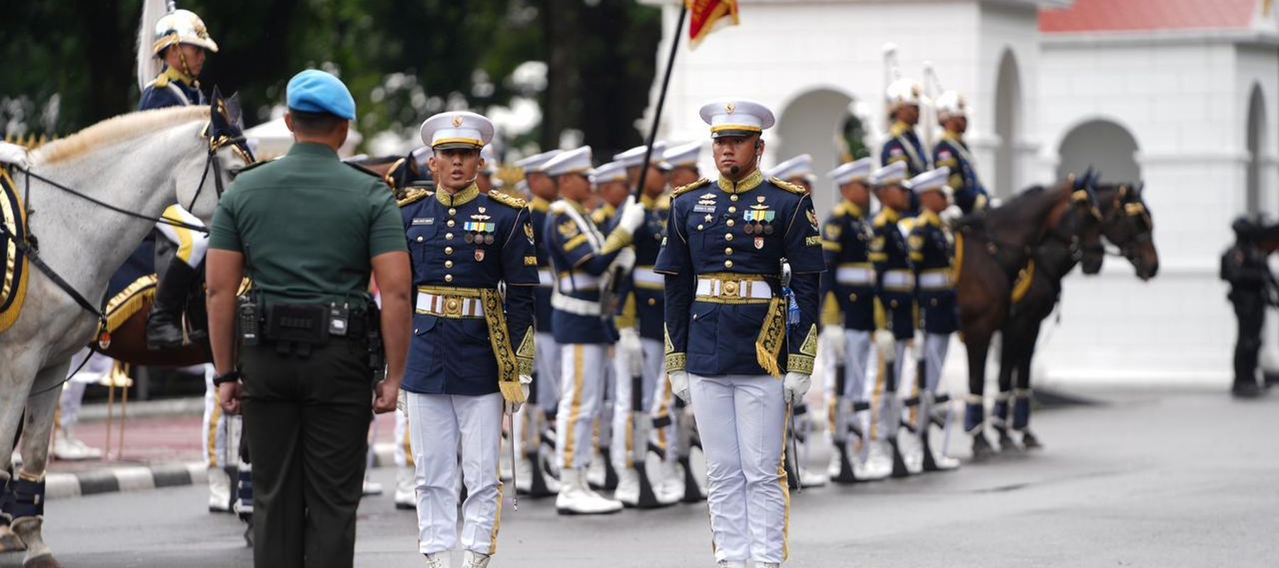Serah Terima Kawal Istana Merdeka