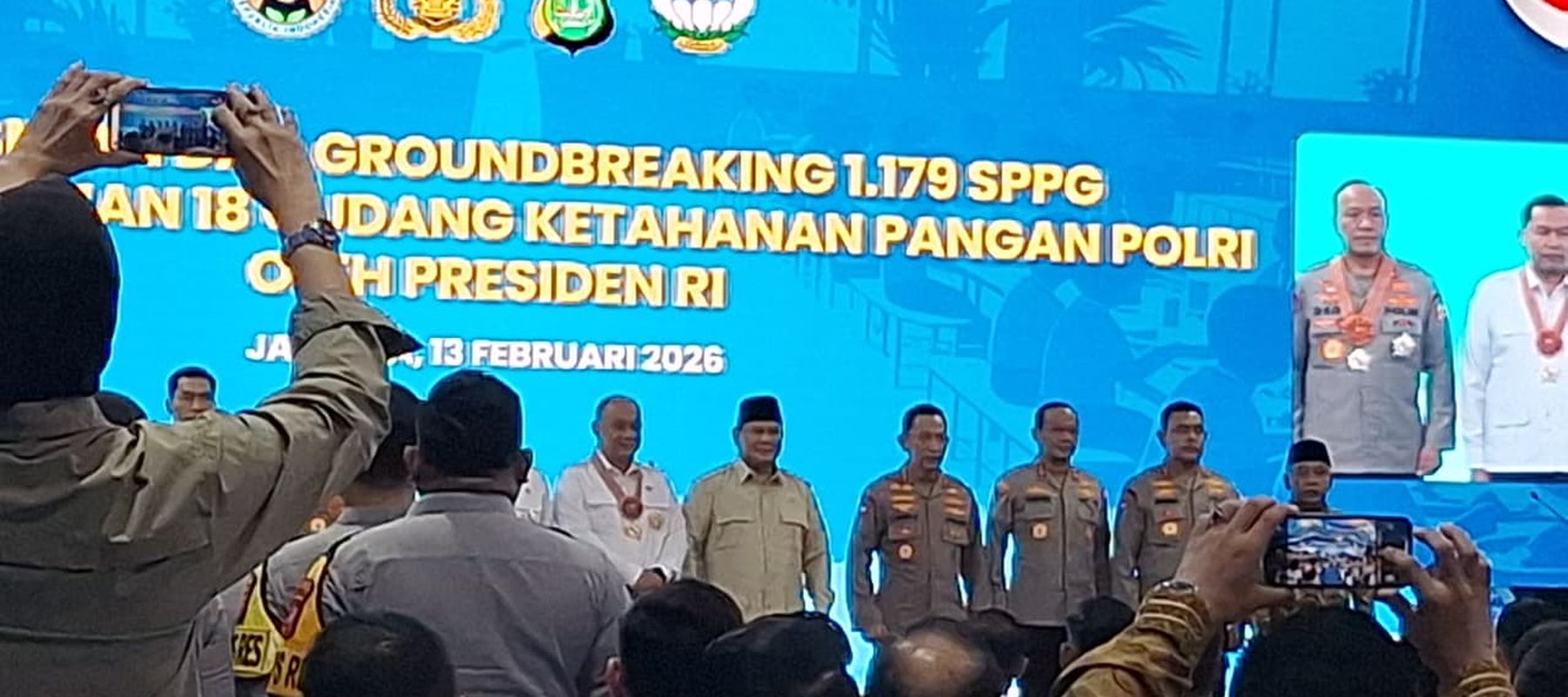 Prabowo Subianto di SPPG Polri