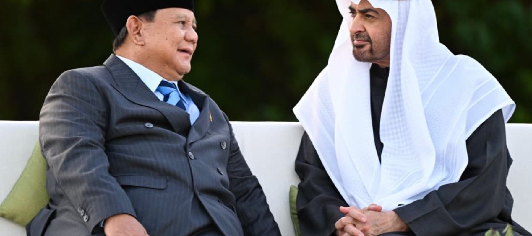 Prabowo dan Presiden MBZ Perkuat Kemitraan Strategis dalam Suasana Hangat Ramadan di Qasr Al Bahr