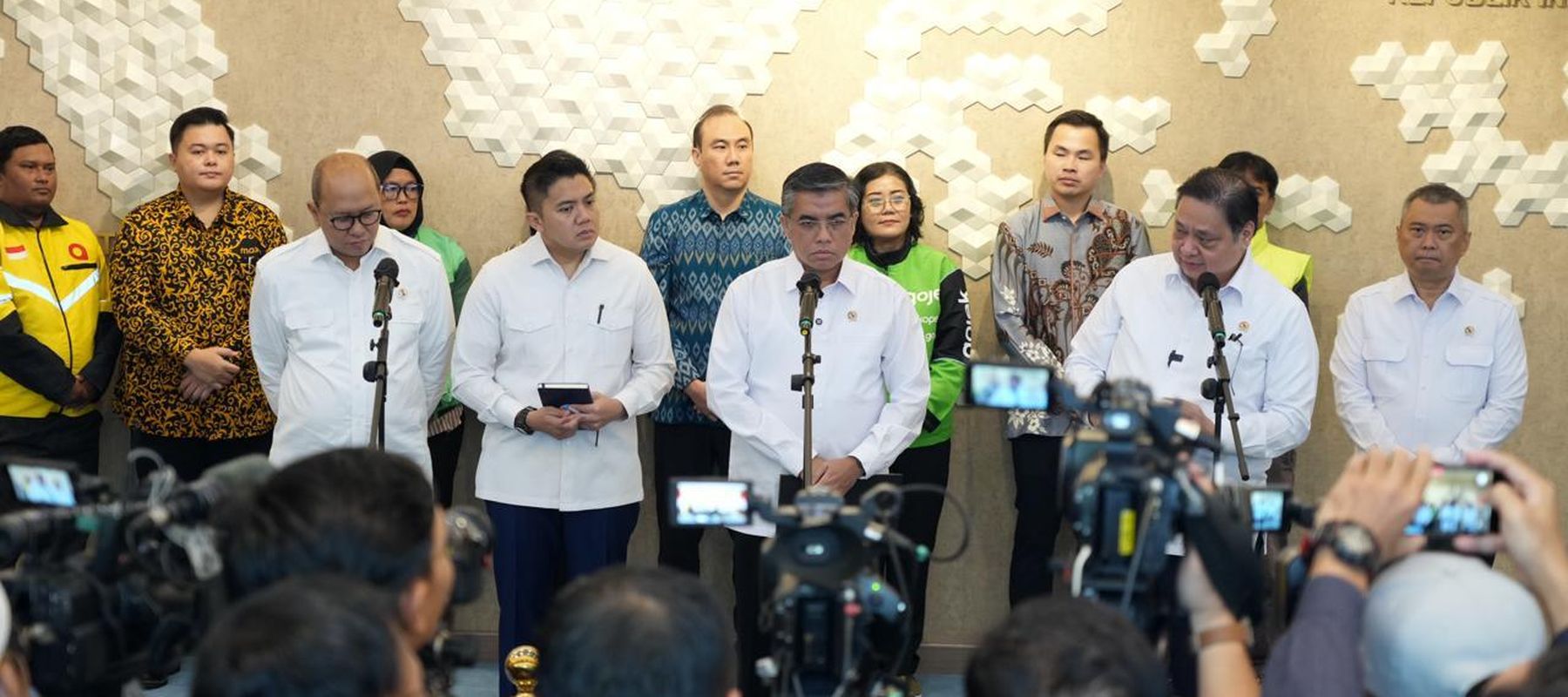 Pemerintah Umumkan THR untuk ASN, TNI/Polri, Pensiunan hingga Ojol