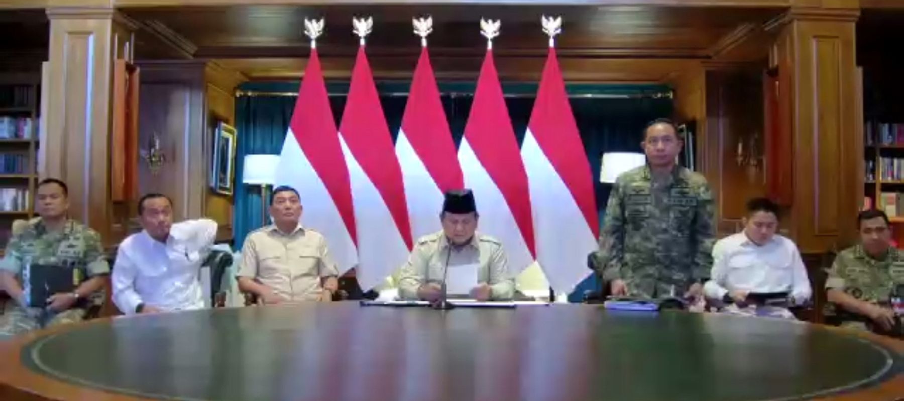 Prabowo Subianto Resmikan Jembatan Bailey dan Jembatan Armco 