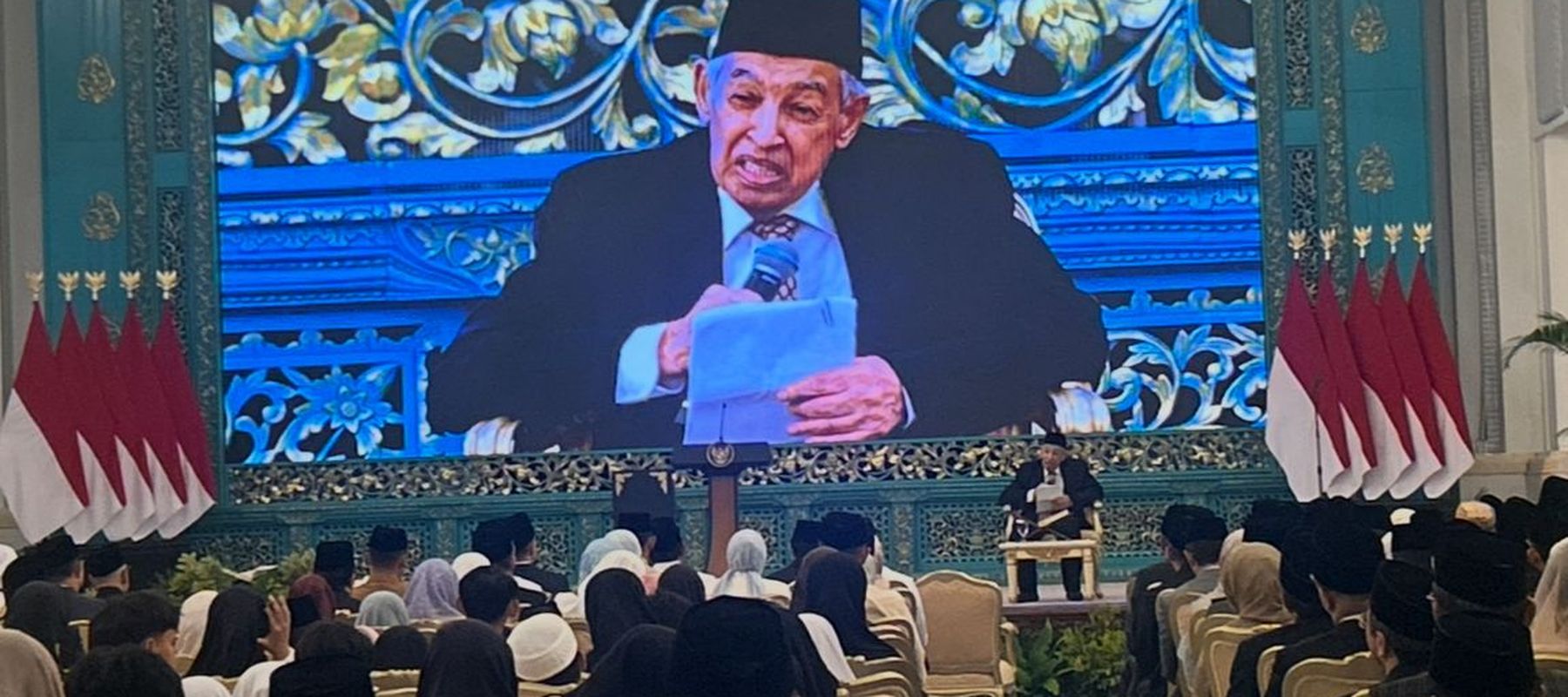 Cendekiawan Muslim sekaligus mantan Menteri Agama Republik Indonesia, Prof. Quraish Shihab