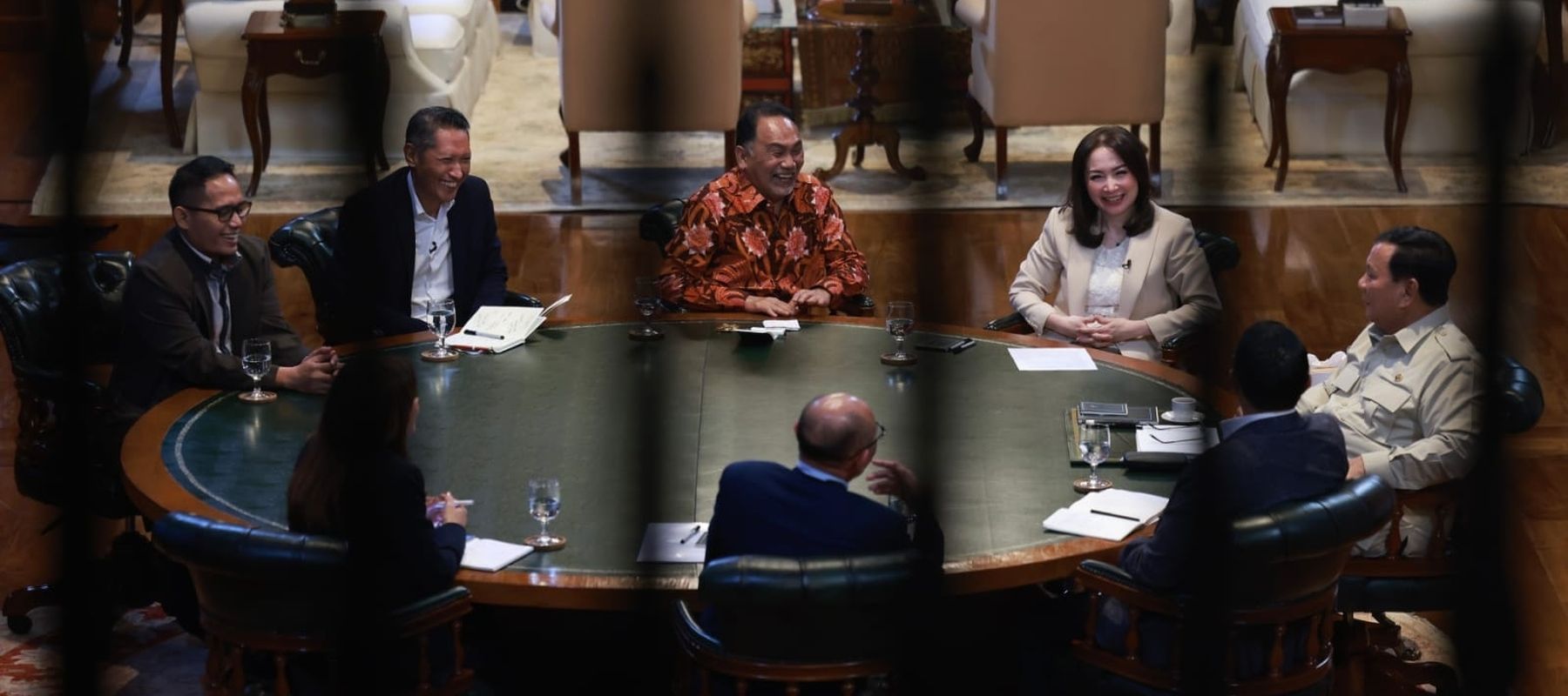 Presiden Prabowo Subianto saat berdialog dengan sejumlah tokoh. 