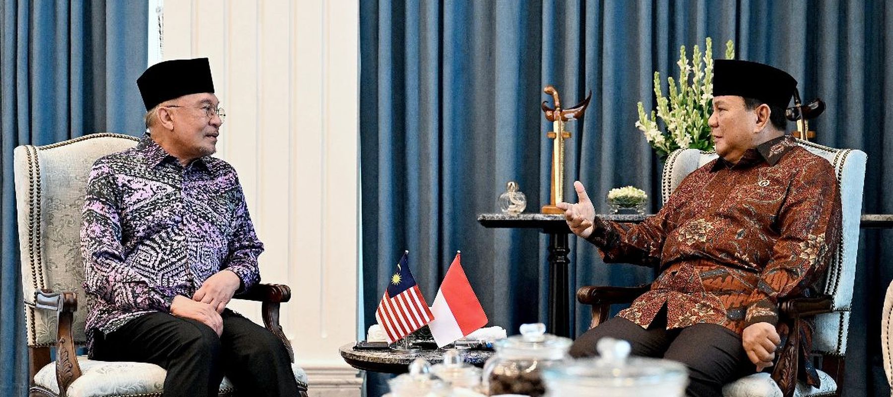 Prabowo Subianto dan Perdana Menteri (PM) Malaysia, Anwar Ibrahim