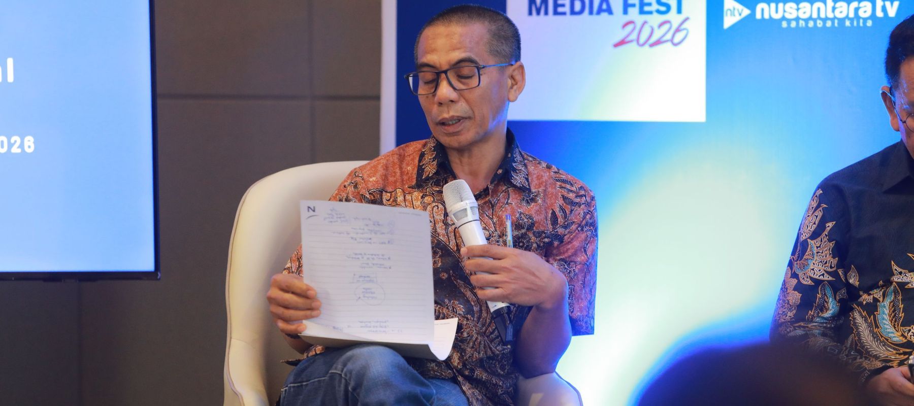 Ketua Komisi Digital dan Sustainability Dewan Pers, Dahlan Dahi di acara forum diskusi Nusantara TV