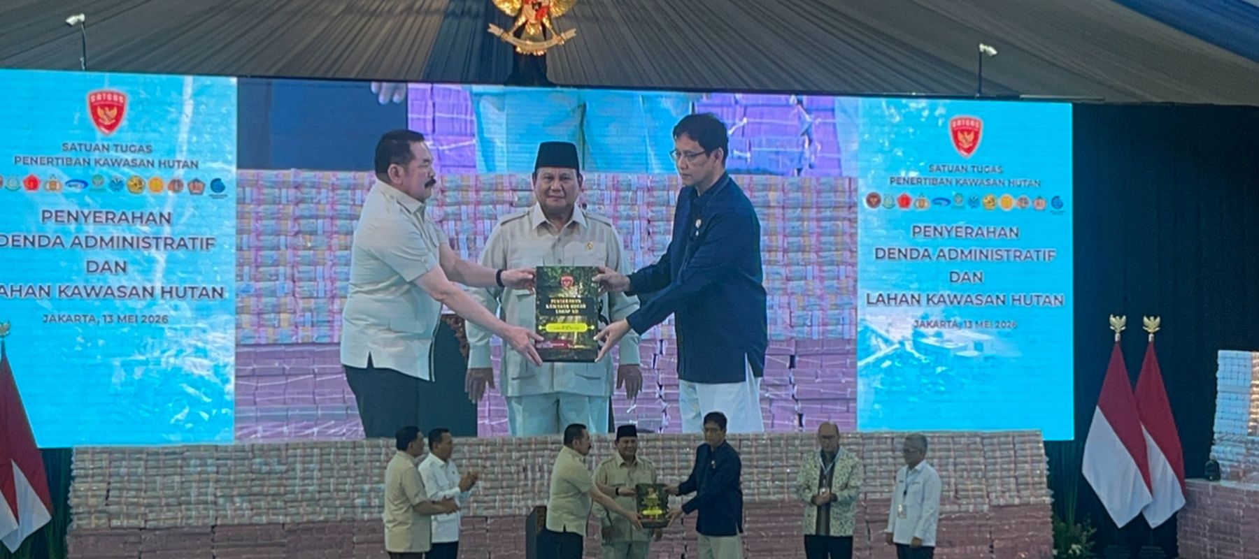 Prabowo Saksikan Langsung Penyerahan Denda Administratif 10,2 T dan Penyelamatan Keuangan Negara