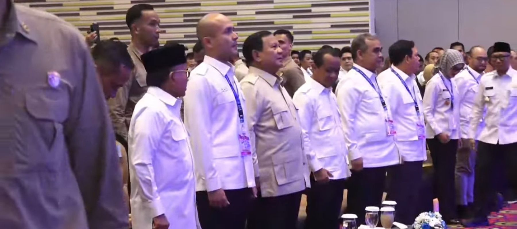 Prabowo Subianto menghadiri secara langsung pembukaan Musyawarah Nasional (Munas) XVII Himpunan Pengusaha Muda Indonesia yang digelar di Bandar Lampung, Provinsi Lampung