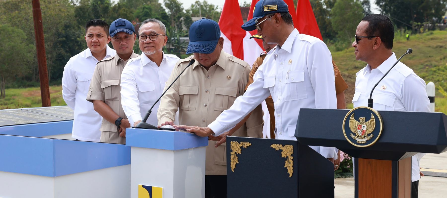 Prabowo Resmikan 1.151 Km Jalan Daerah: Biaya Angkut Jadi Lebih Murah, Tak Boleh Ada Daerah Tertinggal