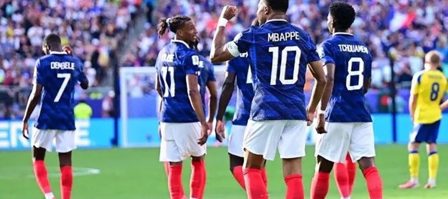 Ilustrasi - Kylian Mbappe dari Prancis merayakan bersama rekan-rekan setimnya setelah mencetak gol dalam pertandingan babak 32 besar Piala Dunia FIFA 2026 antara Prancis dan Swedia di New Jersey Stadium (MetLife Stadium) di East Rutherford, New Jerse