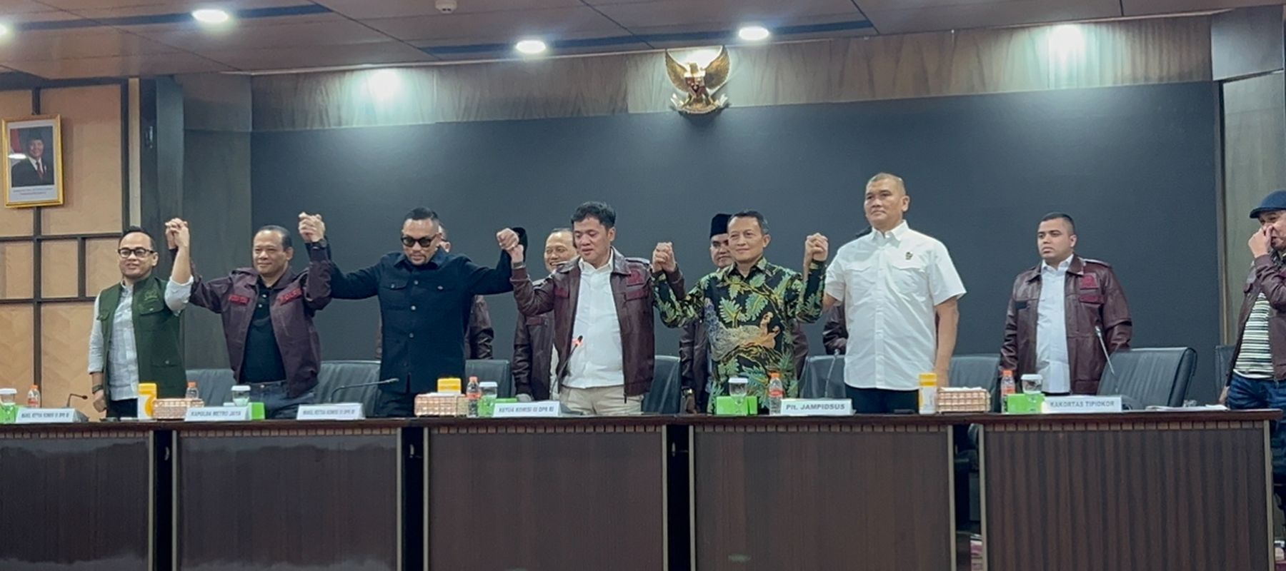 Korps Pemberantasan Tindak Pidana Korupsi (Kortastipidkor) Polri resmi melimpahkan penanganan tiga perkara dugaan korupsi yang berkaitan dengan sektor batu bara, PT Asabri, dan PT Krakatau Steel kepada Kejaksaan Agung RI
