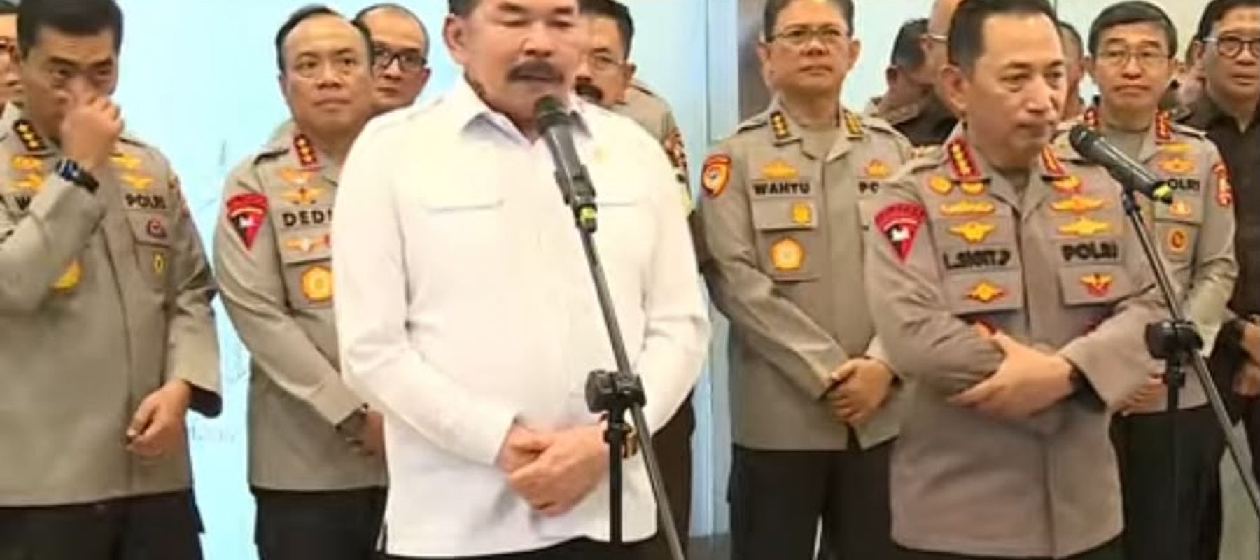Kapolri Listyo Sigit Prabowo dan Jaksa Agung ST Burhanuddin
