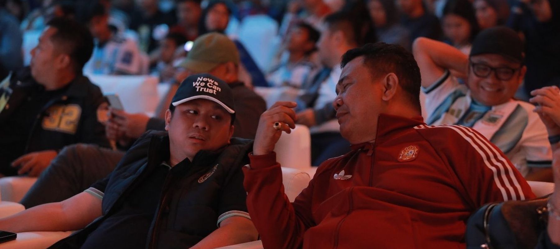 Deputi II BAKOM RI Timothy Ivan Triyono hadir di acara Panggung Bola Dunia Nusantara TV