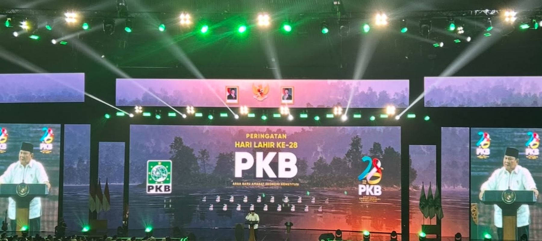 Prabowo Subianto mengaku bahagia dan terharu dapat menghadiri Hari Lahir (Harlah) ke-28 PKB di JCC, Jakarta Kamis, 23 Juli 2026 malam