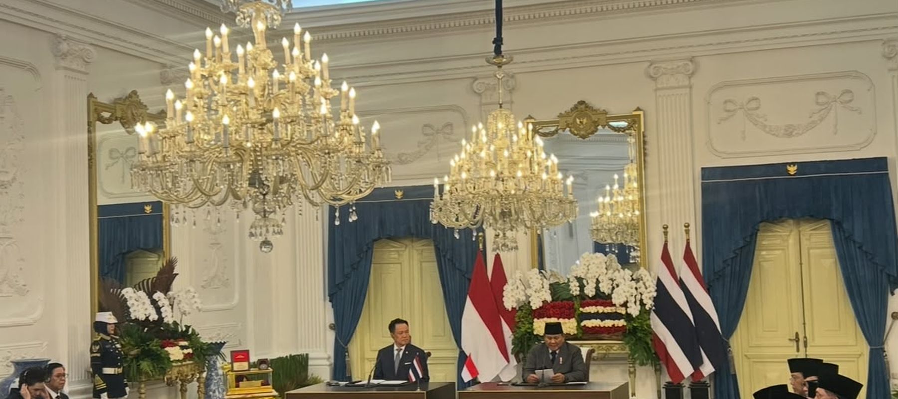 Presiden Prabowo Subianto dan Perdana Menteri Thailand Anutin Charnvirakul Saat Join Statement di Istana Merdeka