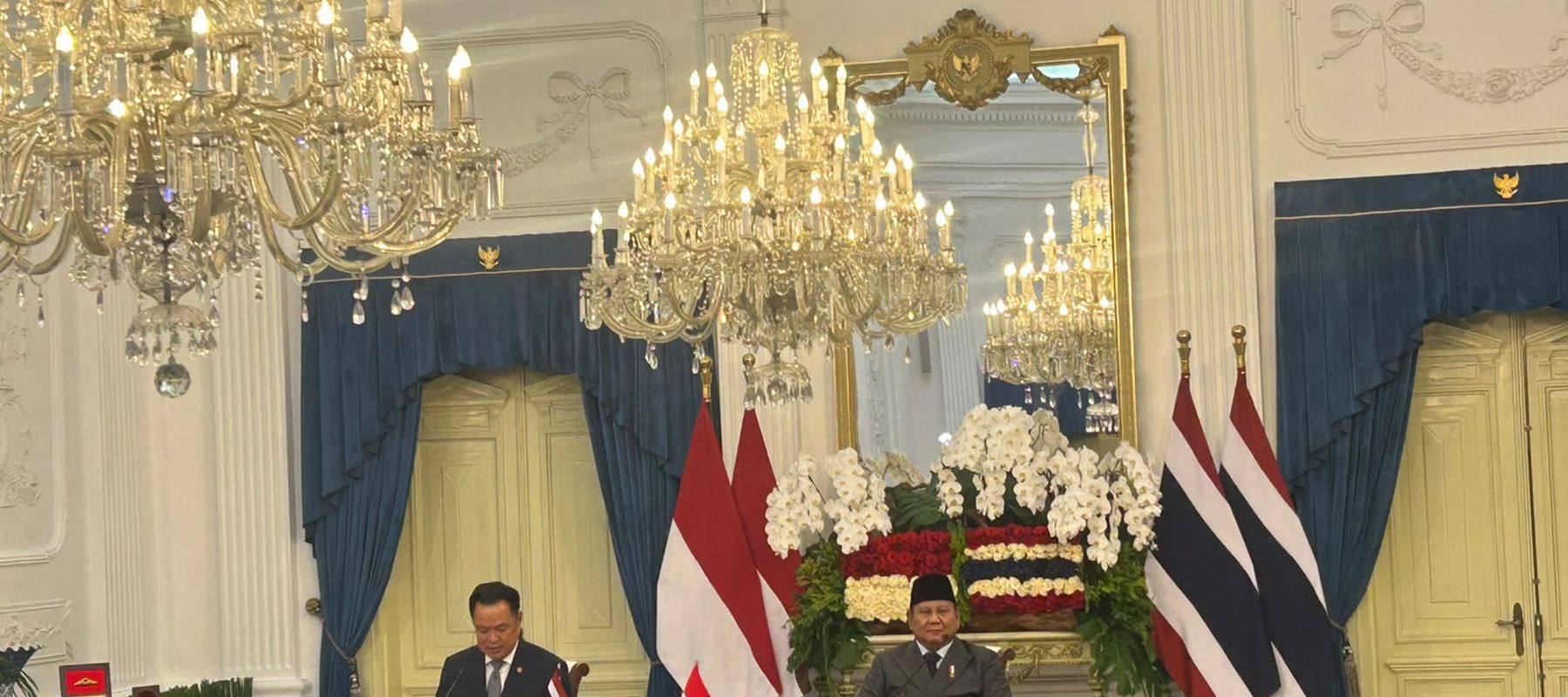 Presiden Prabowo Subianto dan Perdana Menteri Thailand Anutin Charnvirakul Saat Join Statement di Istana Merdeka