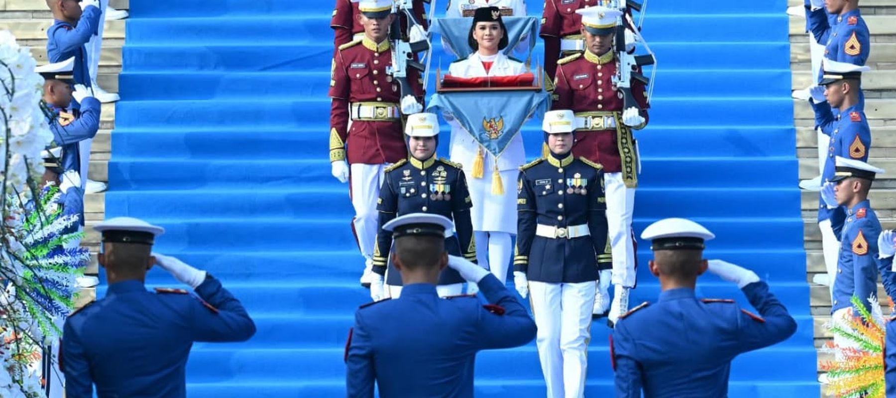 Kirab Bendera Pusaka Buka Peringatan HUT ke-81 Kemerdekaan RI