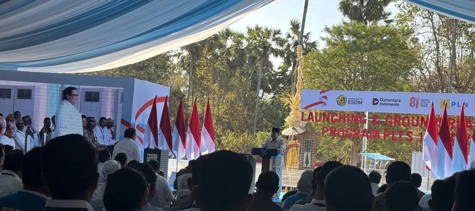 Presiden RI Prabowo Subianto bahas jajaran Kabinet Merah Putih yang bekerja tanpa kenal hari libur, Jembrana, Bali, Selasa, 25 Agustus 2026.