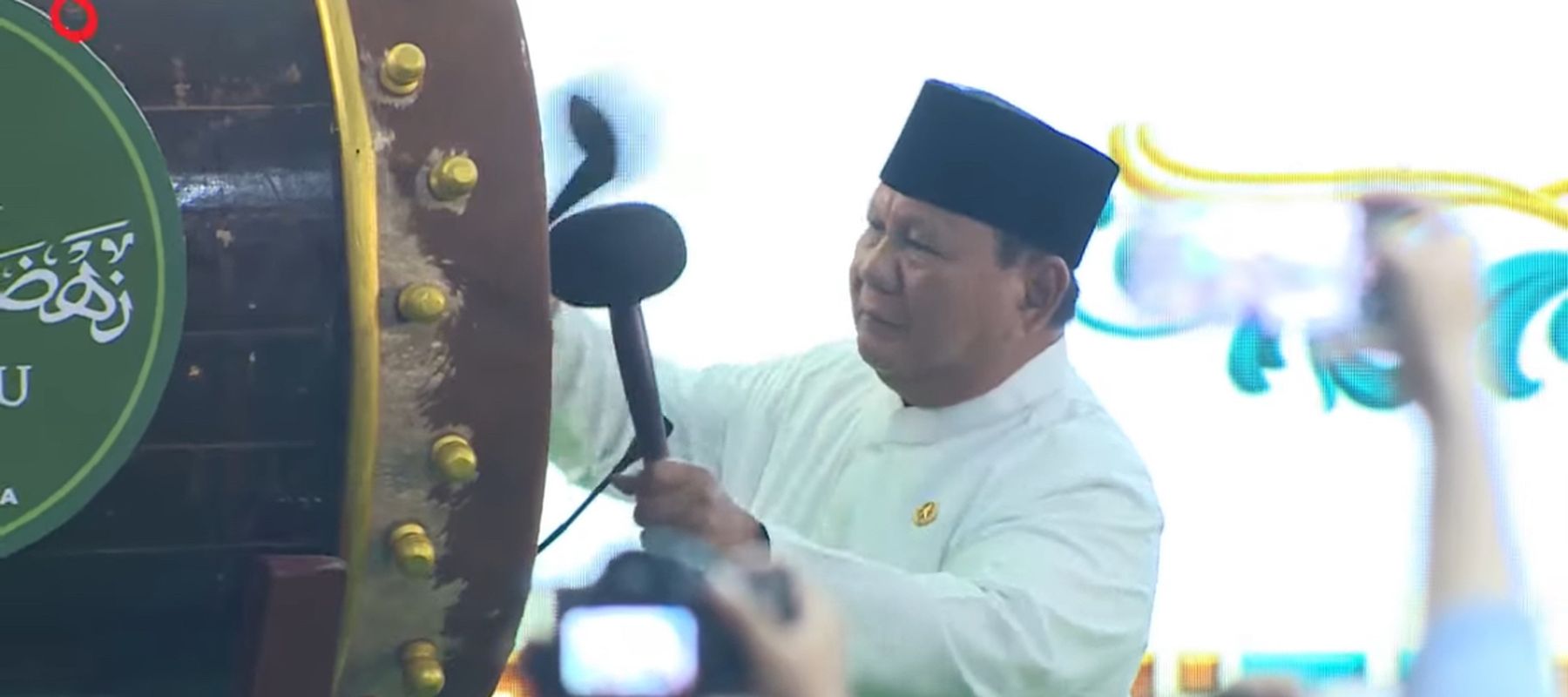 Presiden Prabowo Subianto menghadiri pembukaan Muktamar ke-35 Nahdlatul Ulama (NU) di Jombang, Jawa Timur