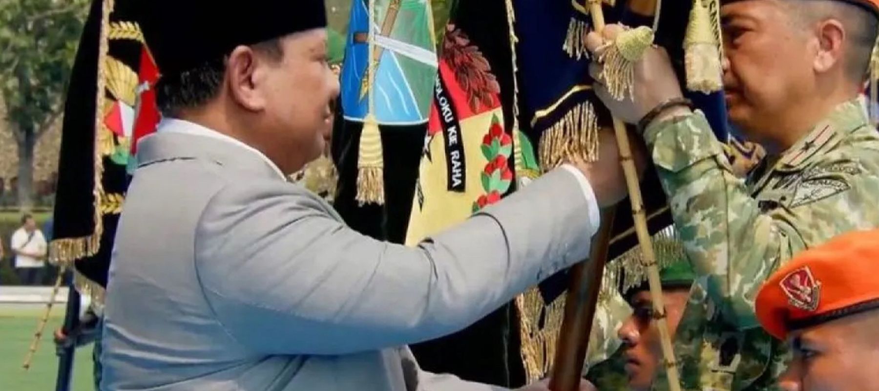 Prabowo Resmikan 204 Satuan Baru TNI dan Lantik Enam Pangdam