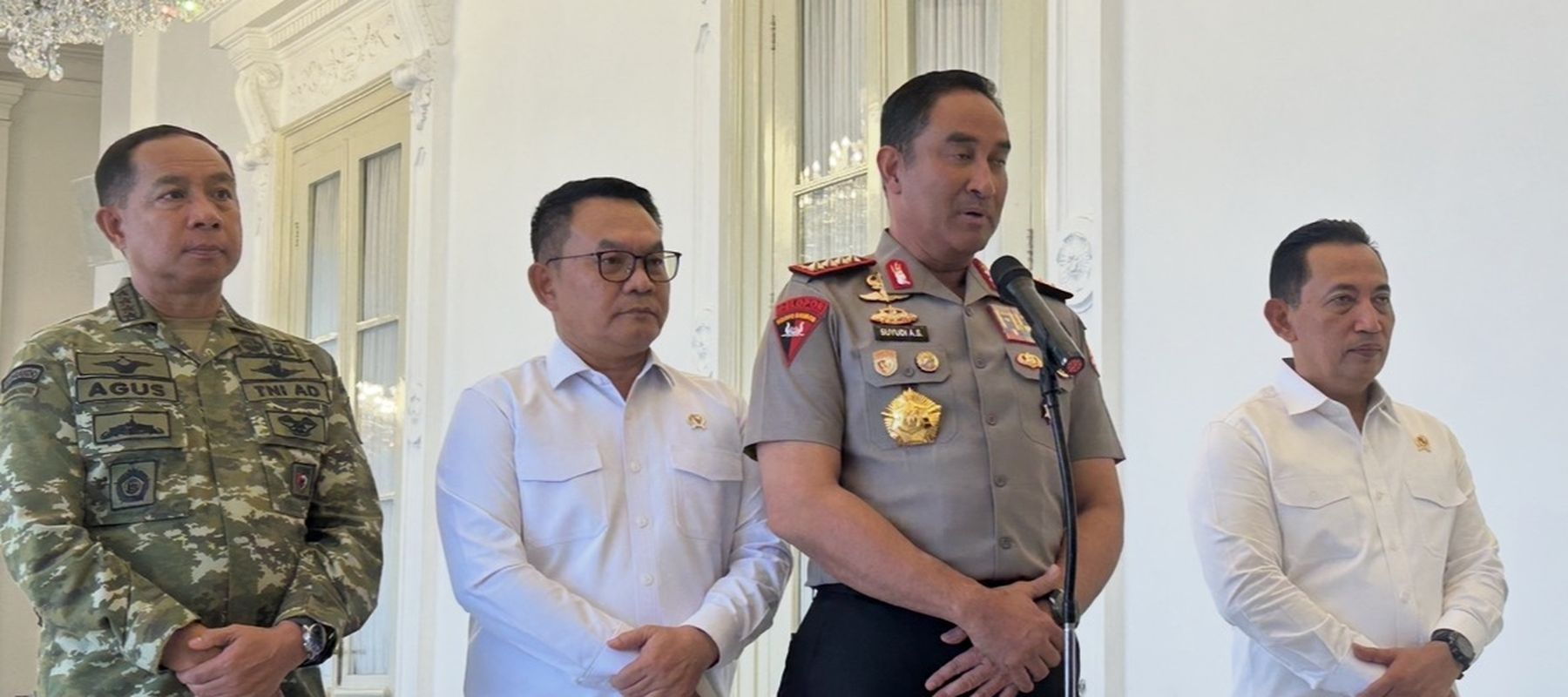  Kapolri Jenderal Suyudi Ario Seto 