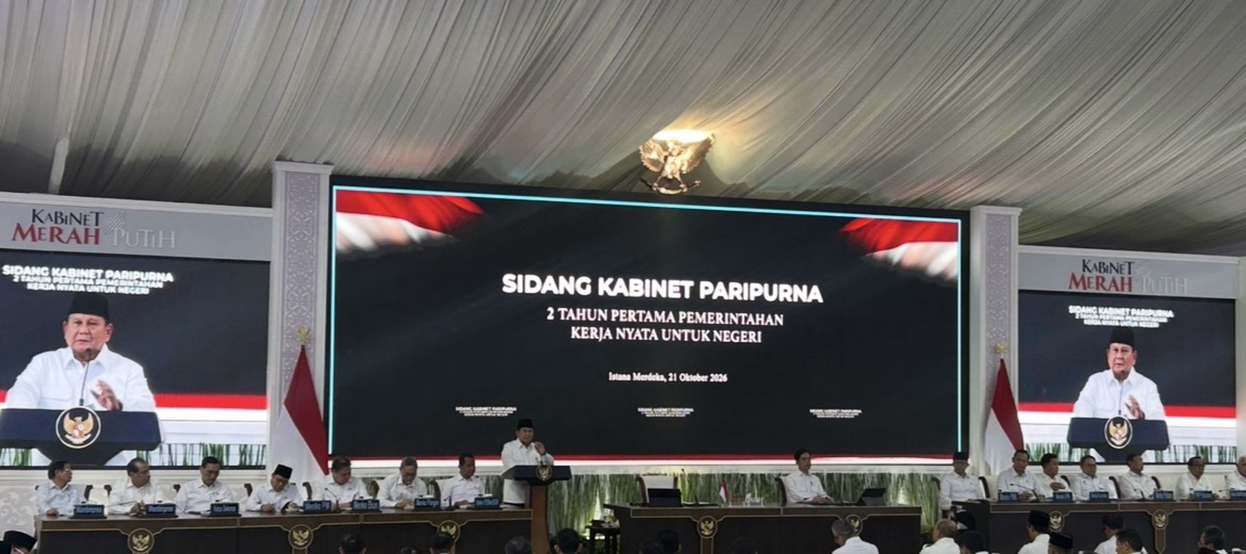 Prabowo Subianto dalam Sidang Kabinet Paripurna
