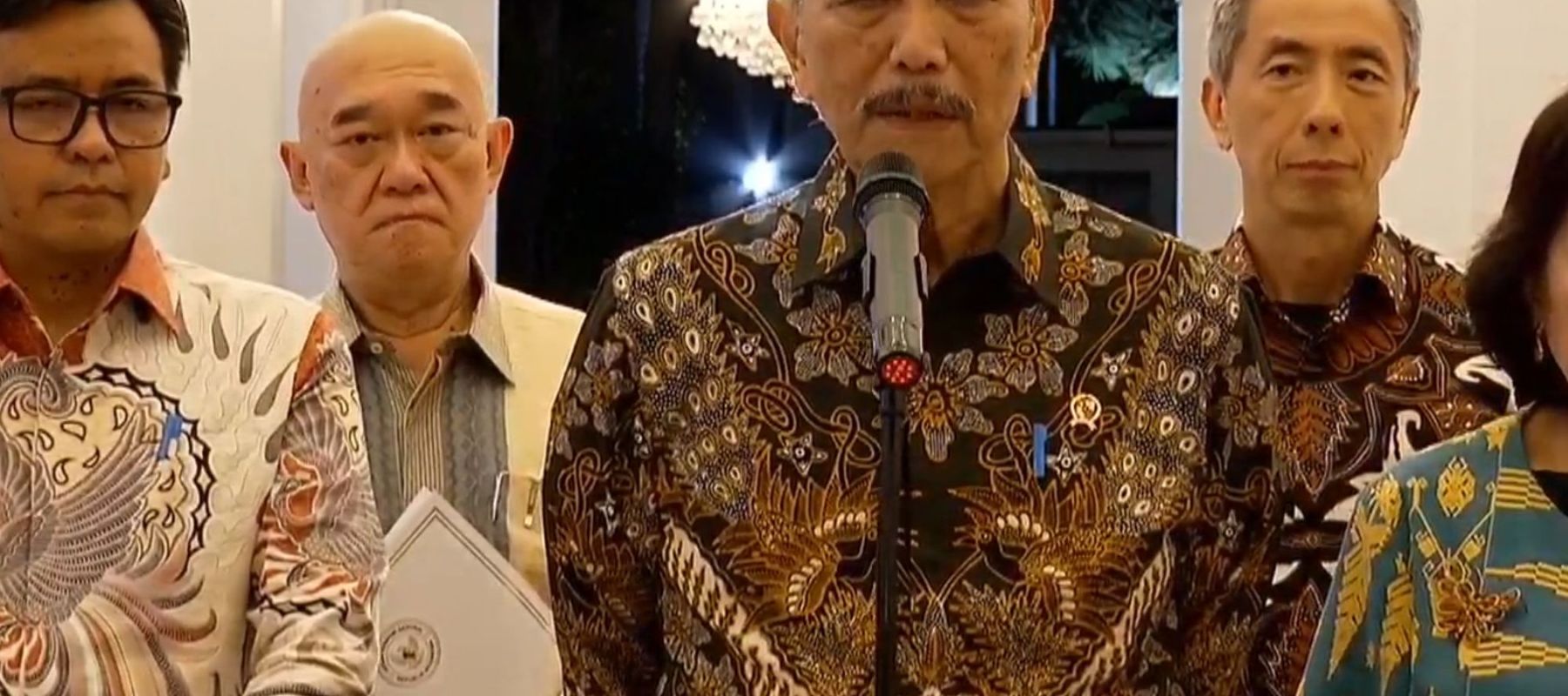 Ketua Dewan Ekonomi Nasional (DEN), Luhut Binsar Pandjaitan di Istana Merdeka, Jakarta, Rabu (21/10/2026).

