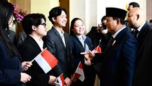Prabowo Disambut Hangat Pelajar Indonesia di Prancis: Ini Pengalaman Berharga untuk Kami
